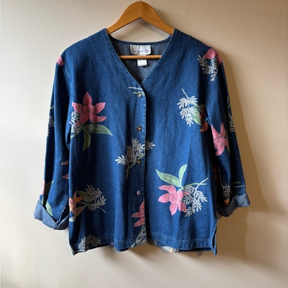 Vintage lightweight denim jacket with floral details - Picture 1 of 8